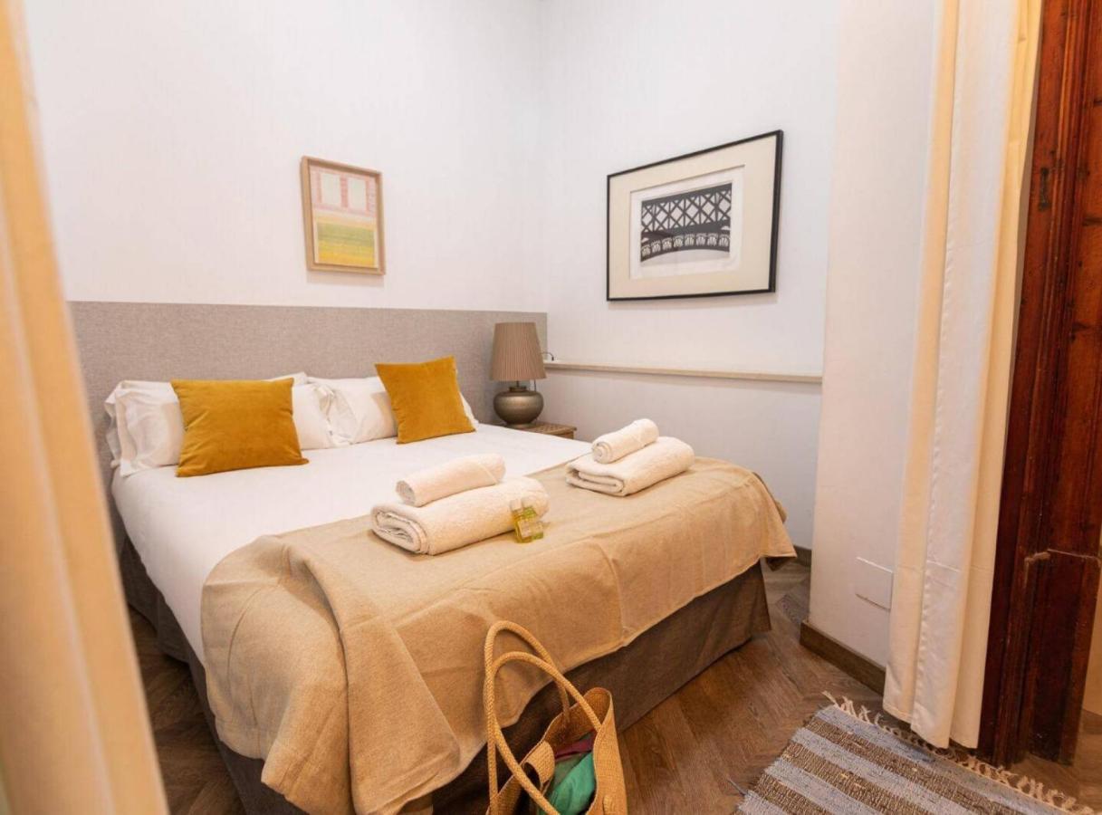 Great Spacious Apartment In The Gothic Quarter Barcelona Exterior photo